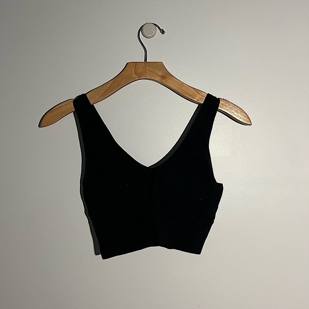 Black crop top